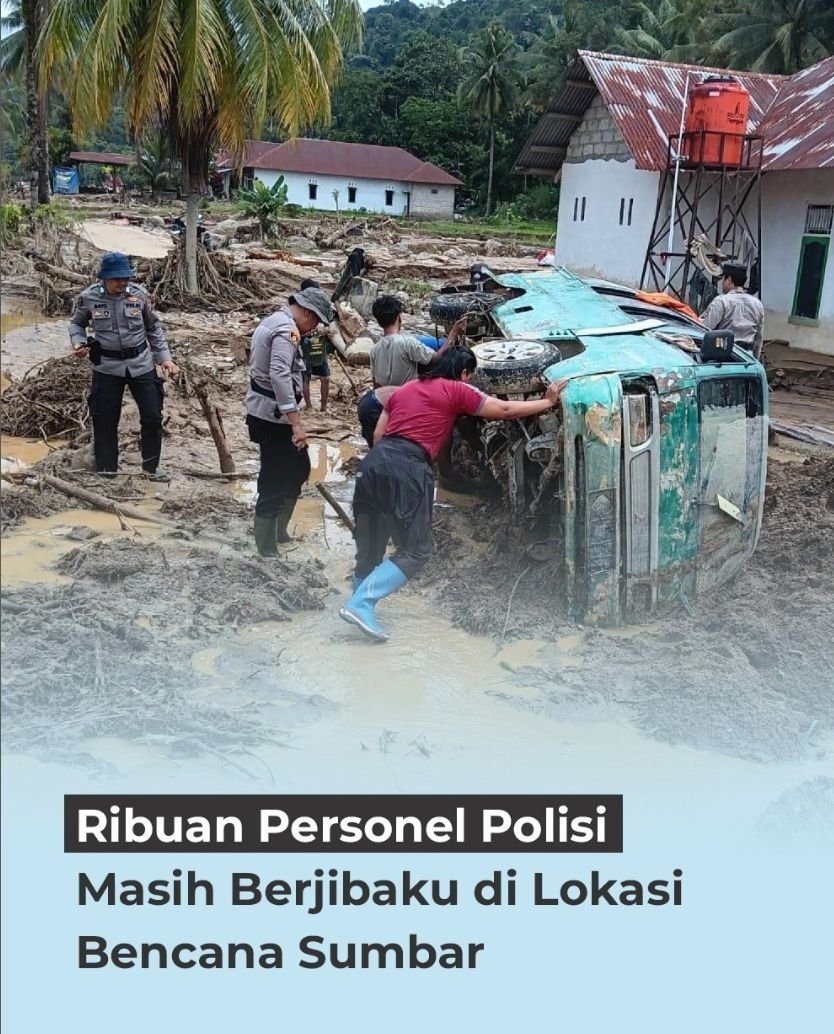 Tetap Semangat Ribuan Personil Polri Masih Berjibaku Di Lokasi Bencana Sumbar